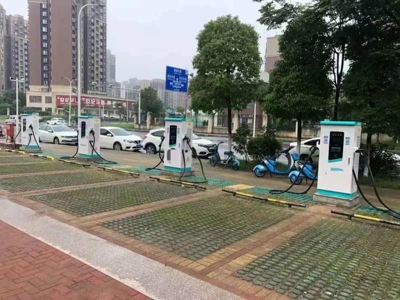 Is AC or DC better for EV charging? What are the AC EV charging station?